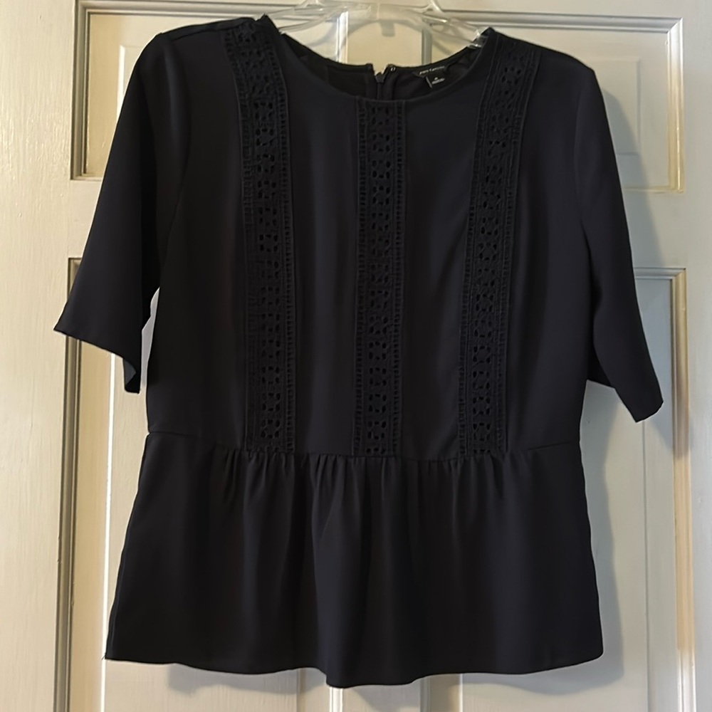 Small Navy blouse with beautiful details